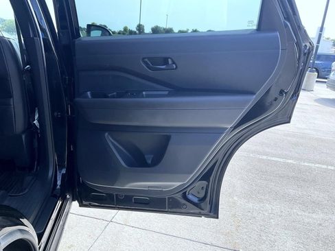 Used 2023 Nissan Pathfinder Rock Creek AWD/4WD image 23