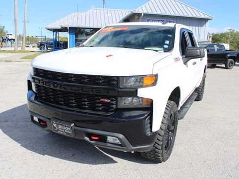 Used 2021 Chevrolet Silverado 1500 Custom Trail Boss image 3