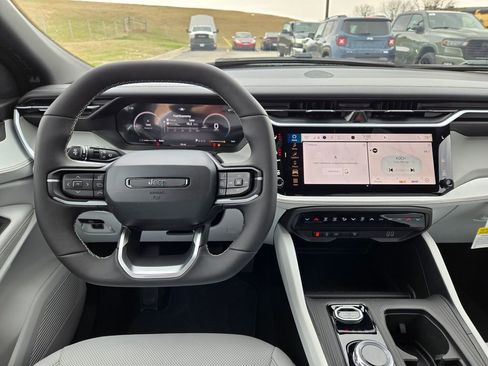 New 2026 Jeep Cherokee Limited image 17