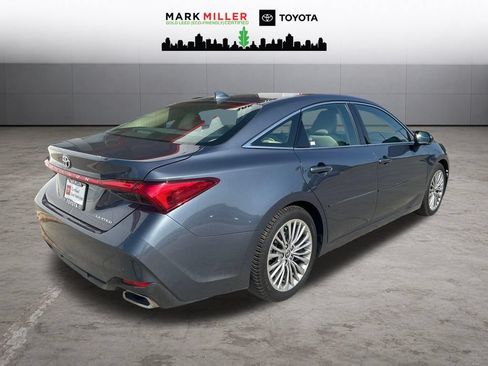 Certified 2020 Toyota Avalon Limited w/ Advanced Safety Package FWD image 6