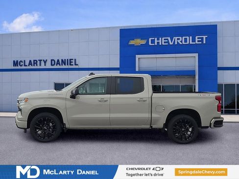New 2026 Chevrolet Silverado 1500 RST w/ Safety Package AWD/4WD image 3