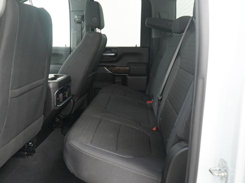 Used 2023 GMC Sierra 2500 SLE w/ SLE Convenience Package image 15