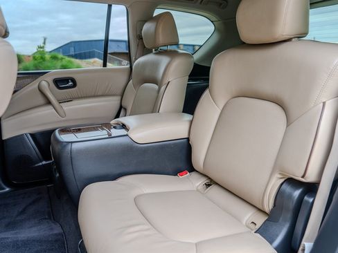 Used 2019 Nissan Armada SL w/ Premium Package RWD image 28