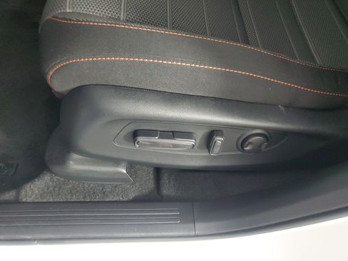 Certified 2025 Honda CR-V Sport image 29