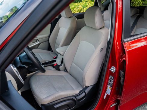 Used 2020 Kia Soul LX image 4