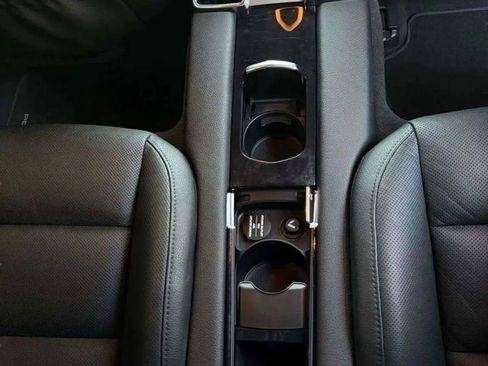 Used 2014 Porsche Panamera 4 image 20