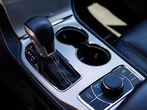 Used 2018 Jeep Grand Cherokee Trackhawk image 27