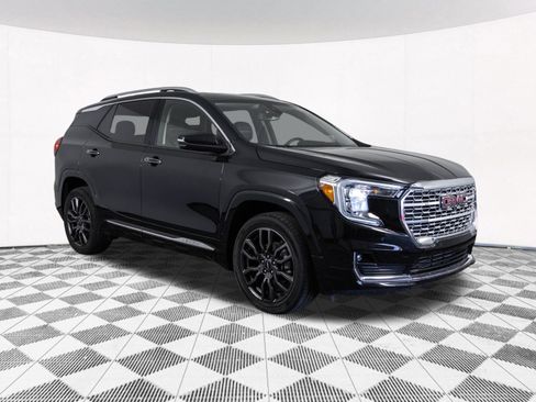 Certified 2023 GMC Terrain Denali w/ Black Diamond Edition AWD/4WD image 22