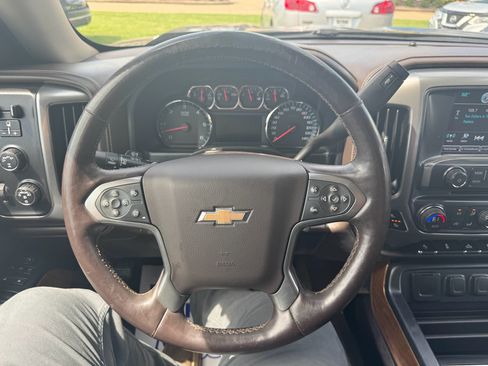 Used 2017 Chevrolet Silverado 1500 LTZ w/ Texas Edition image 16