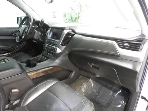 Used 2017 Chevrolet Tahoe LT w/ Texas Edition Package RWD image 8