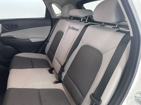 Used 2022 Hyundai Kona SE image 26