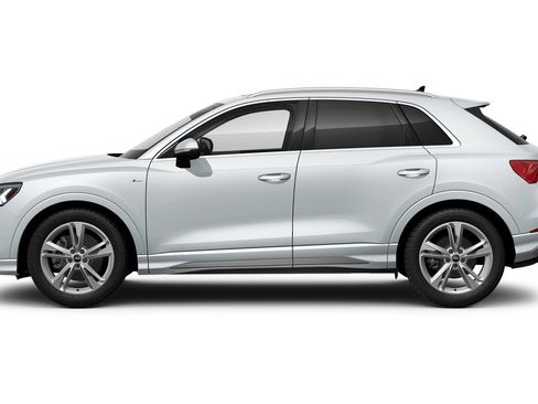 Certified 2023 Audi Q3 2.0T Premium w/ Convenience Package AWD/4WD image 8