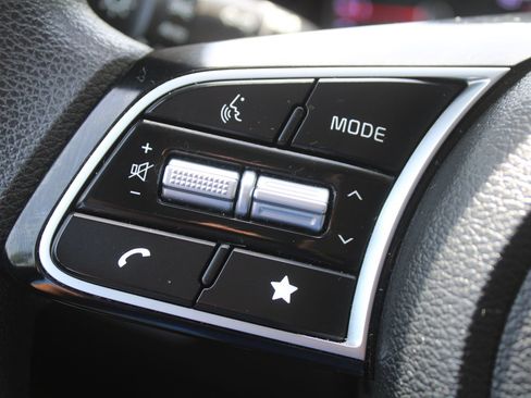 Certified 2024 Kia Forte LXS FWD image 24