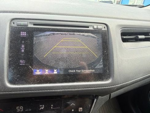 Used 2017 Honda HR-V EX-L image 9