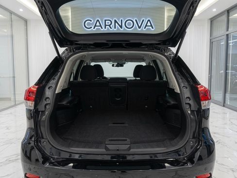 Used 2020 Nissan Rogue SV FWD image 7