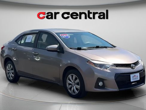 Used 2015 Toyota Corolla LE FWD image 7