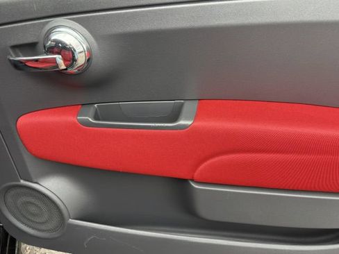 Used 2016 FIAT 500 Pop w/ Italia Package FWD image 13