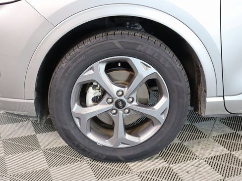 Used 2023 Ford Escape ST-Line image 17