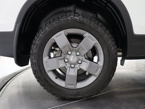 Used 2024 Honda Ridgeline TrailSport image 45