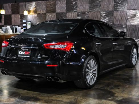 Used 2016 Maserati Ghibli S image 8