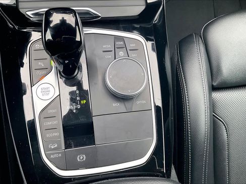 Used 2023 BMW X3 xDrive30i w/ Premium Package image 34