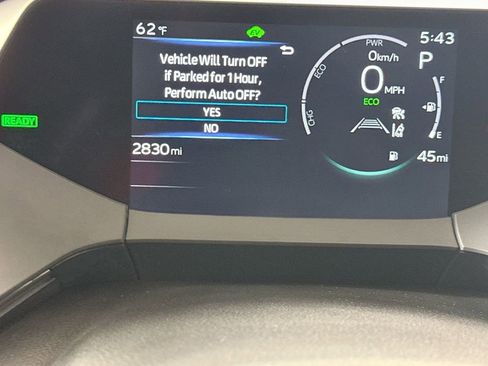 Used 2025 Toyota Prius LE image 12