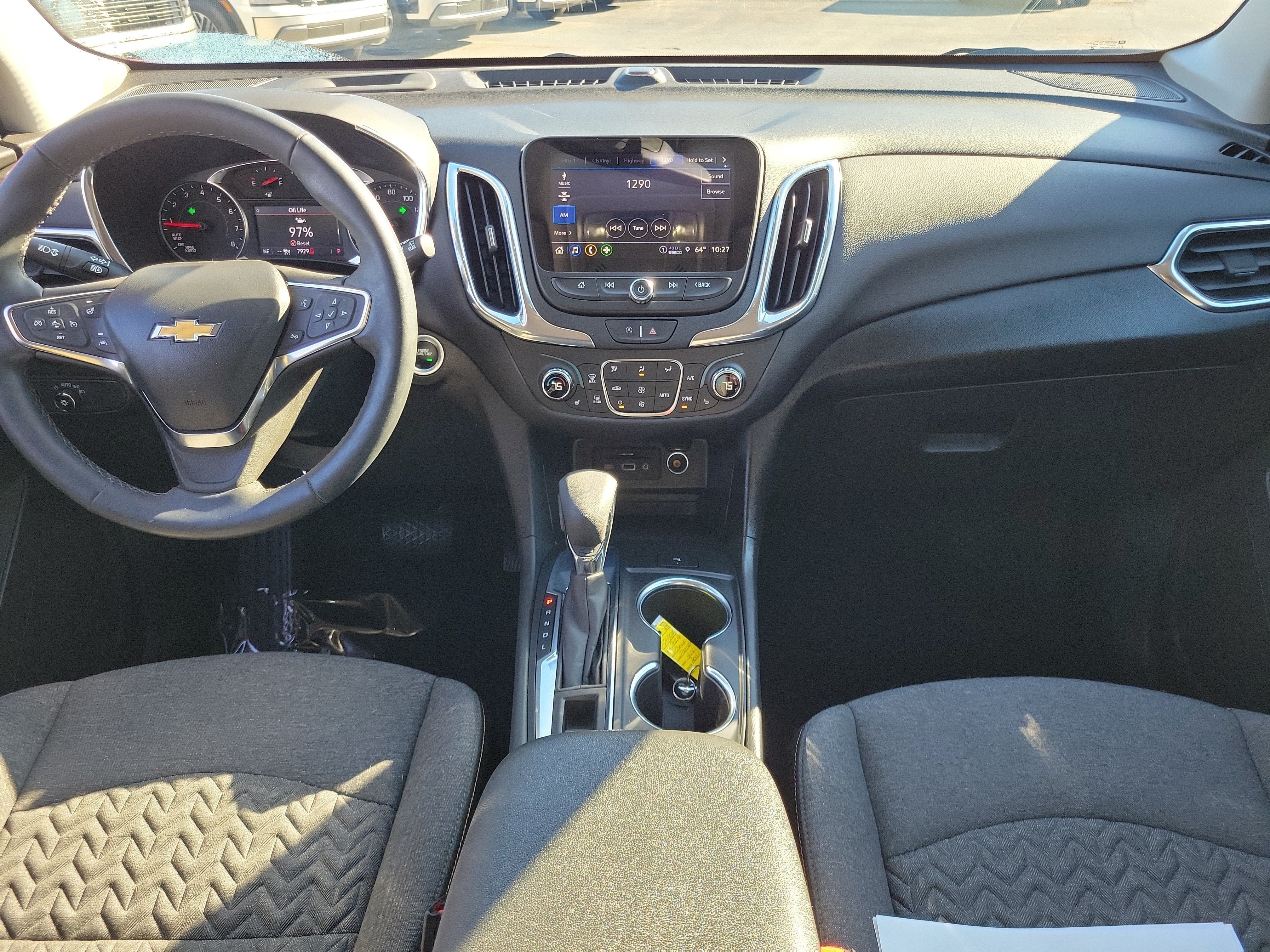 Used 2024 Chevrolet Equinox LT FWD image 9