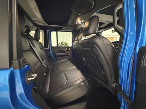 Used 2023 Jeep Wrangler Unlimited Rubicon 4xe w/ Cold Weather Group image 46