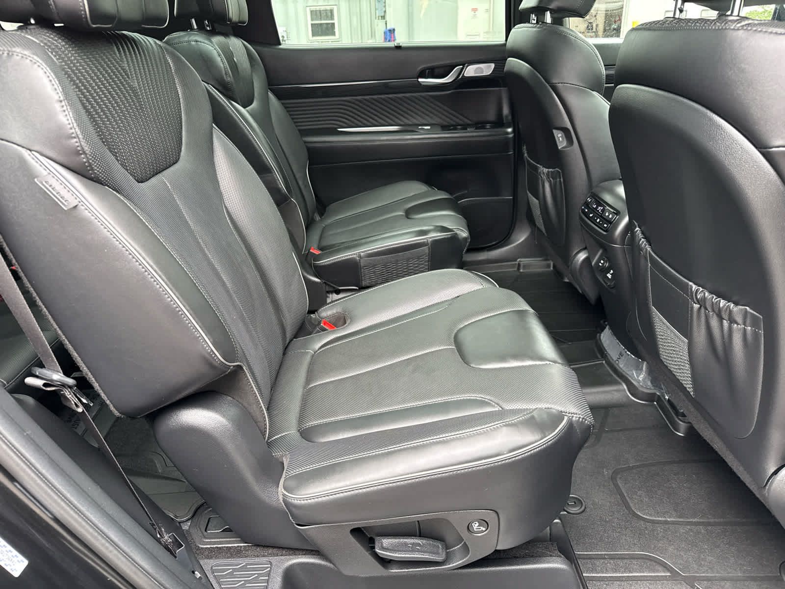 Used 2024 Hyundai Palisade Calligraphy AWD/4WD image 14
