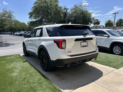 Certified 2022 Ford Explorer ST-Line w/ Class IV Trailer Tow Package RWD image 5