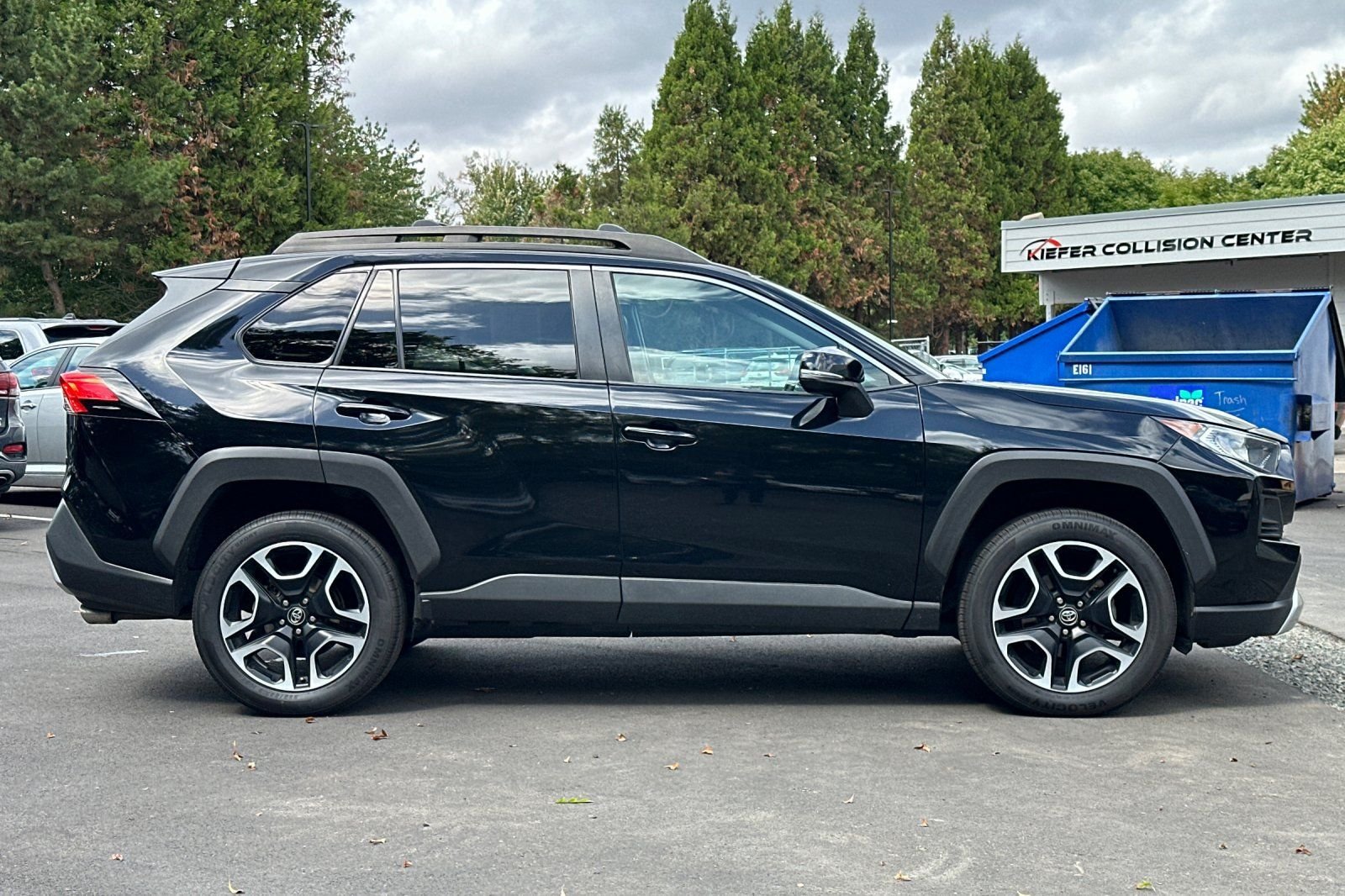 Used 2020 Toyota RAV4 Adventure AWD/4WD image 3