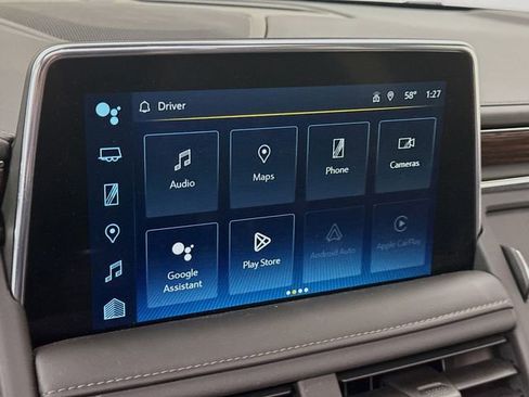 Used 2024 Chevrolet Tahoe High Country image 16