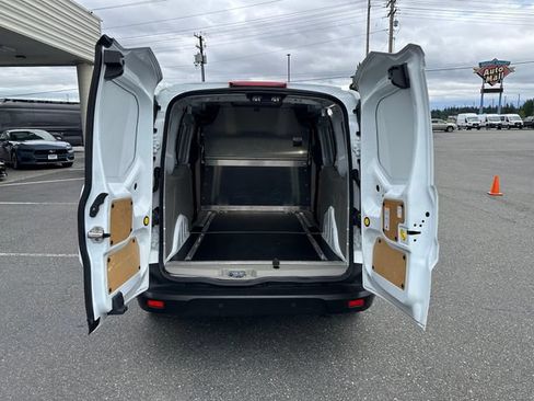 Used 2022 Ford Transit Connect XLT FWD image 6