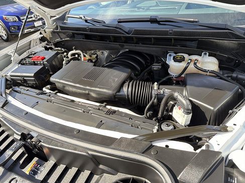 Used 2024 GMC Yukon Denali RWD image 30
