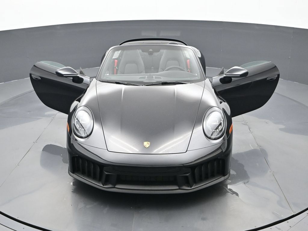 Certified 2026 Porsche 911 Carrera GTS RWD image 28