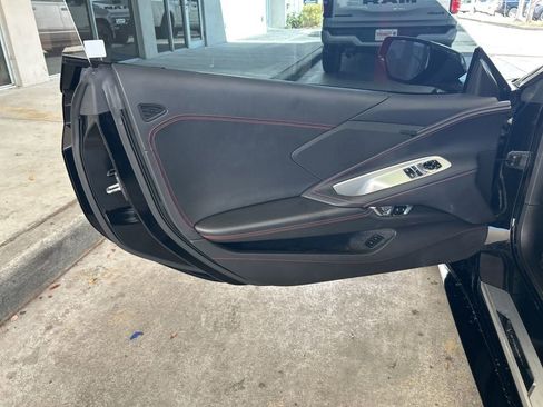 Used 2022 Chevrolet Corvette Stingray Coupe w/ 1LT image 29