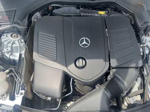 Used 2022 Mercedes-Benz C 300 4MATIC Sedan w/ Exclusive Trim Package image 32