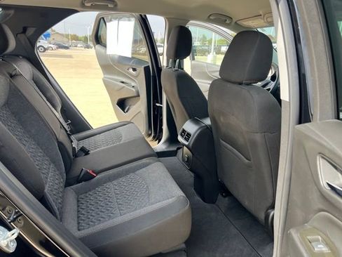 Certified 2023 Chevrolet Equinox LT w/ Driver Convenience Package image 16