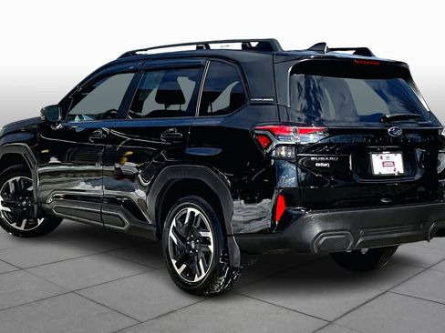 Used 2025 Subaru Forester Limited image 12