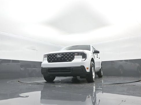 New 2026 Ford Maverick XL image 33