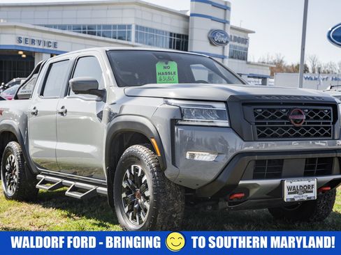 Used 2023 Nissan Frontier PRO-4X w/ Pro Convenience Package image 1