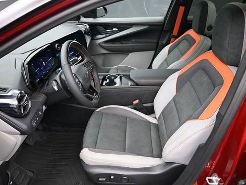 Used 2025 Chevrolet Blazer EV SS w/ LPO, All-Weather Mat Package image 31