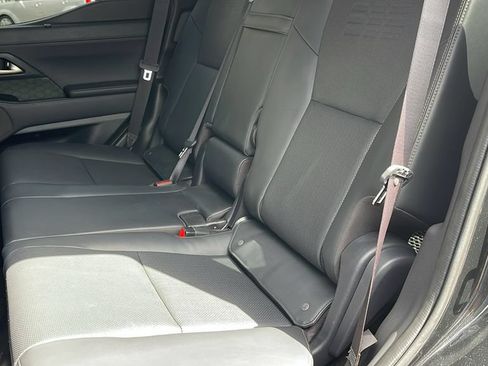 Used 2024 Lexus GX 550 AWD/4WD image 14