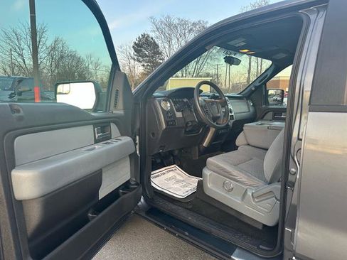 Used 2012 Ford F150 XLT image 11