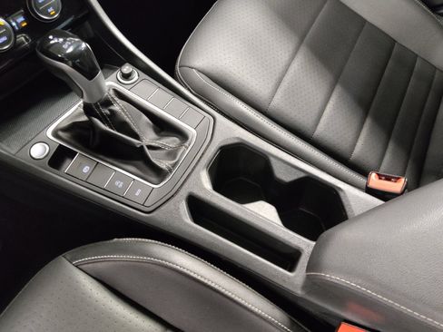 Used 2024 Volkswagen Jetta SE FWD image 26