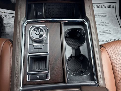 Used 2023 Ford Expedition Max King Ranch image 28