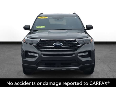 Used 2020 Ford Explorer XLT w/ Equipment Group 202A image 2