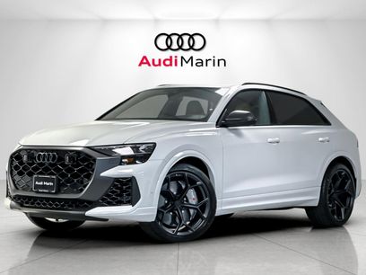 New 2025 Audi RS Q8 performance