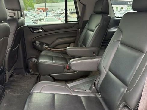 Used 2015 Chevrolet Tahoe LT w/ Luxury Package AWD/4WD image 16