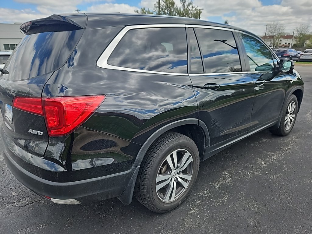 Used 2016 Honda Pilot EX image 4